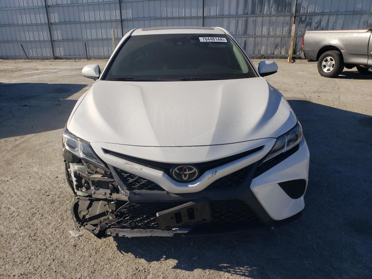 VIN 4T1B11HKXJU113445 2018 TOYOTA CAMRY no.5