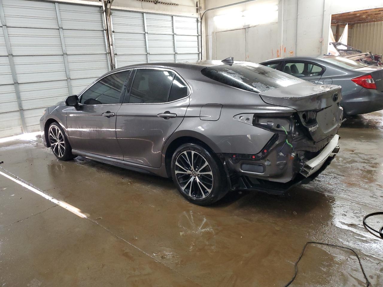 2020 Toyota Camry - Image 2