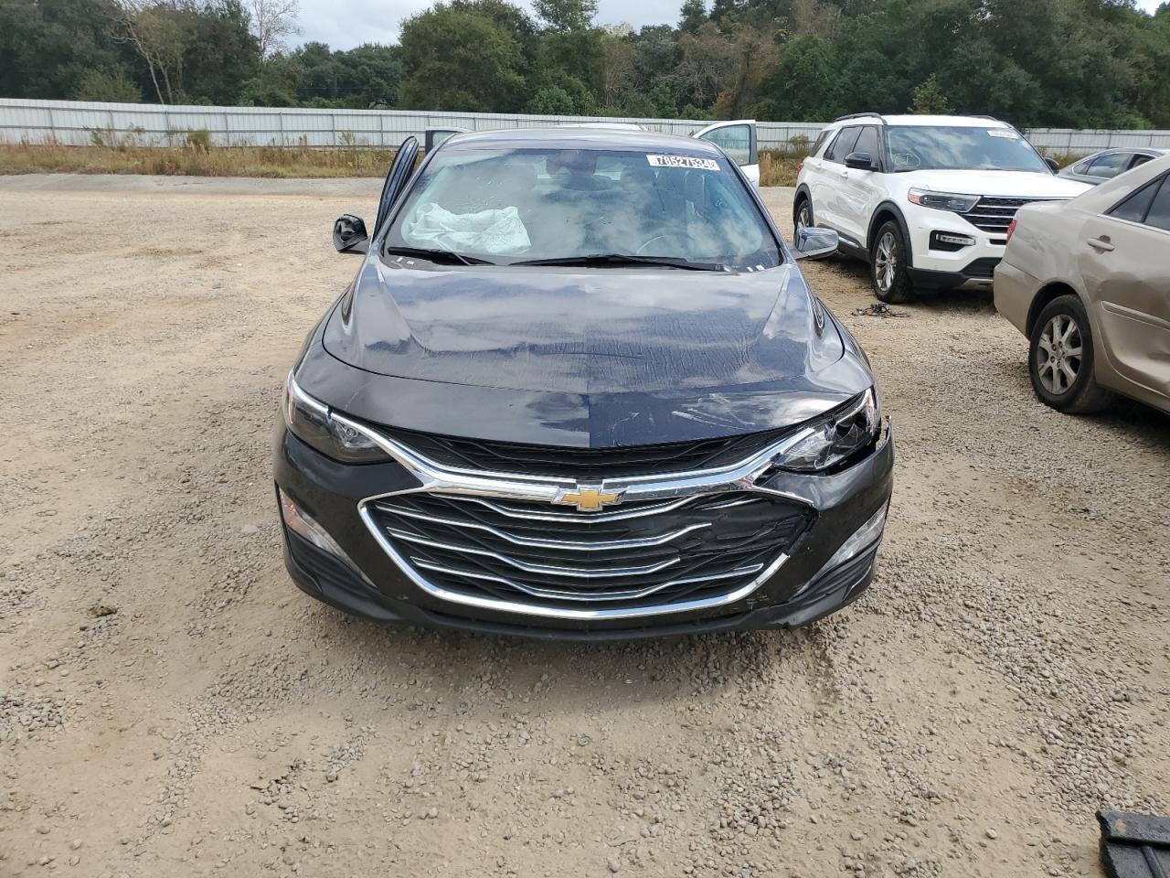 2023 Chevrolet Malibu - Image 5