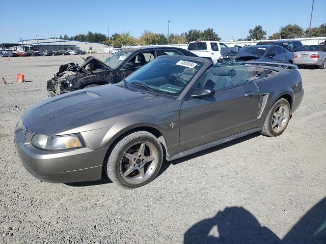 2002 Ford Mustang  na sprzedaż w Sacramento, CA - Side