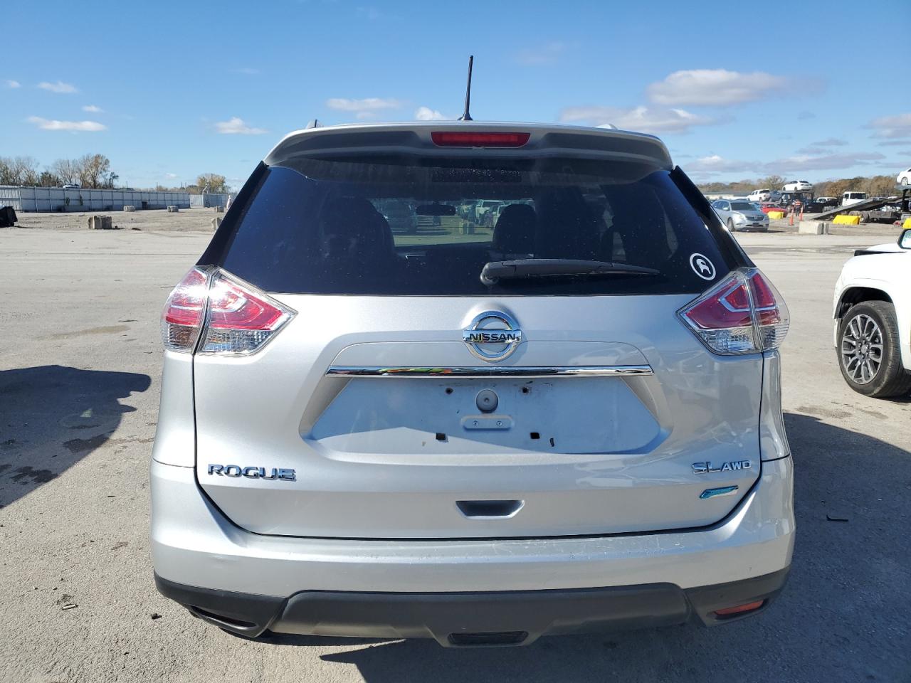 2014 Nissan Rogue S VIN: 5N1AT2MVXEC762248 Lot: 77693184