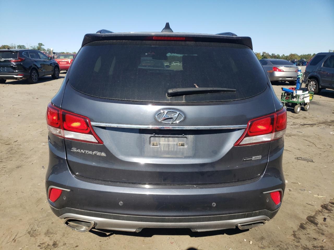 2017 Hyundai Santa Fe Se Ultimate VIN: KM8SRDHF9HU183171 Lot: 75573234