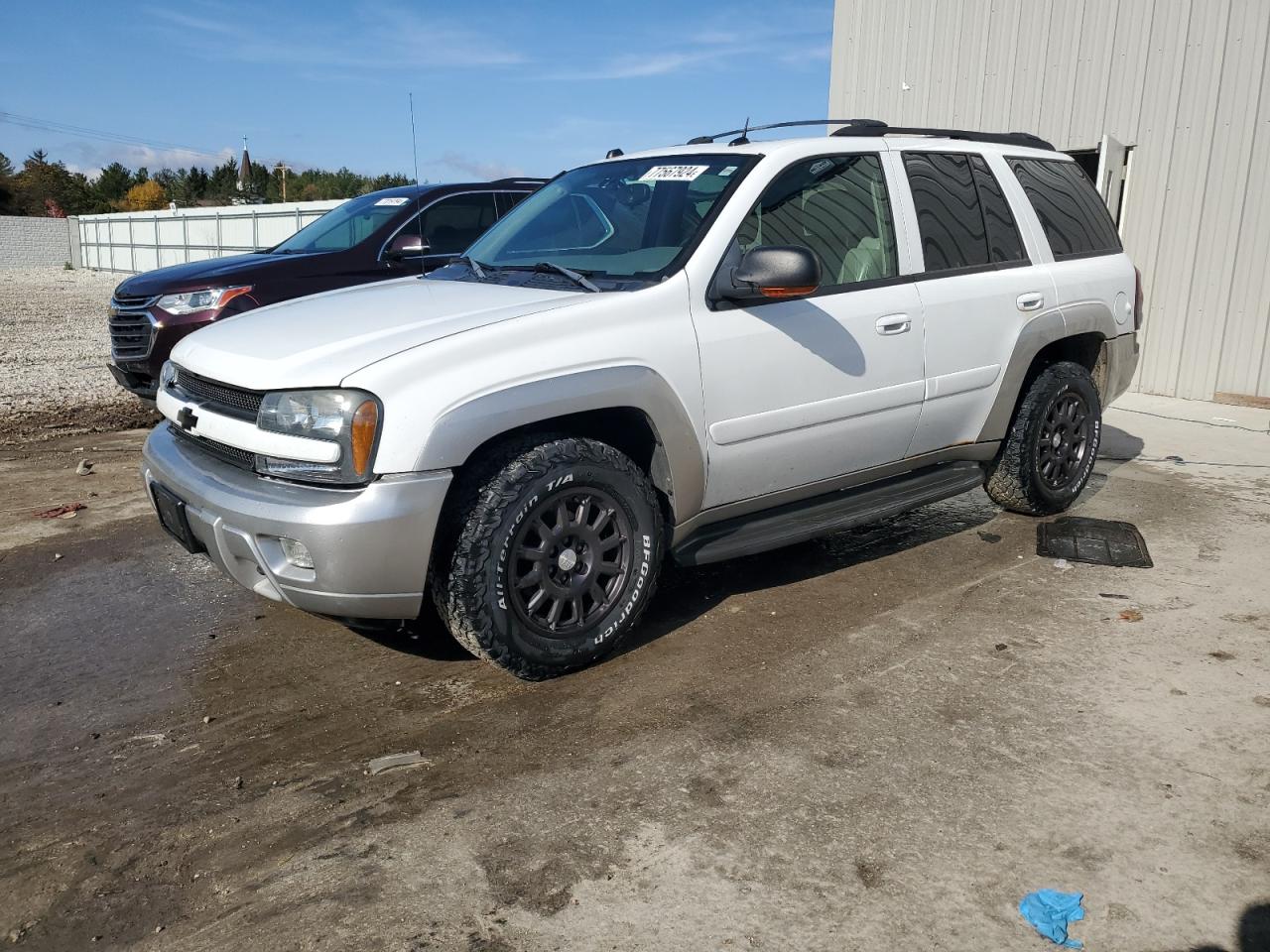 2005 Chevrolet Trailblazer Ls VIN: 1GNDT13S552261610 Lot: 77567924