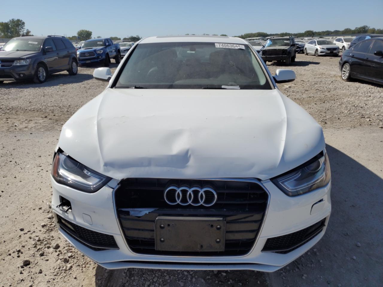 2016 Audi A4 - Image 5
