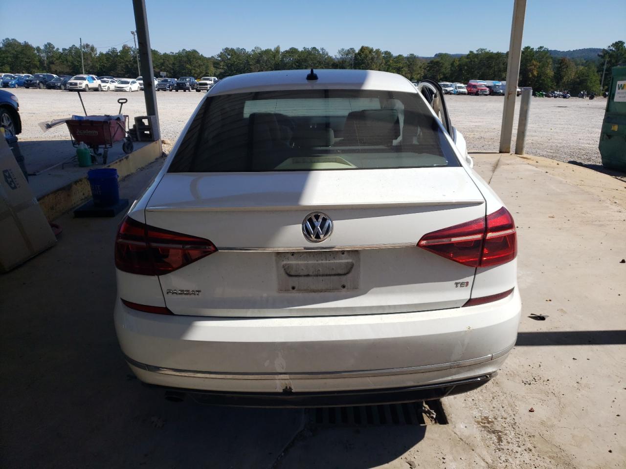 2017 Volkswagen Passat R-Line VIN: 1VWDT7A34HC052099 Lot: 76518804