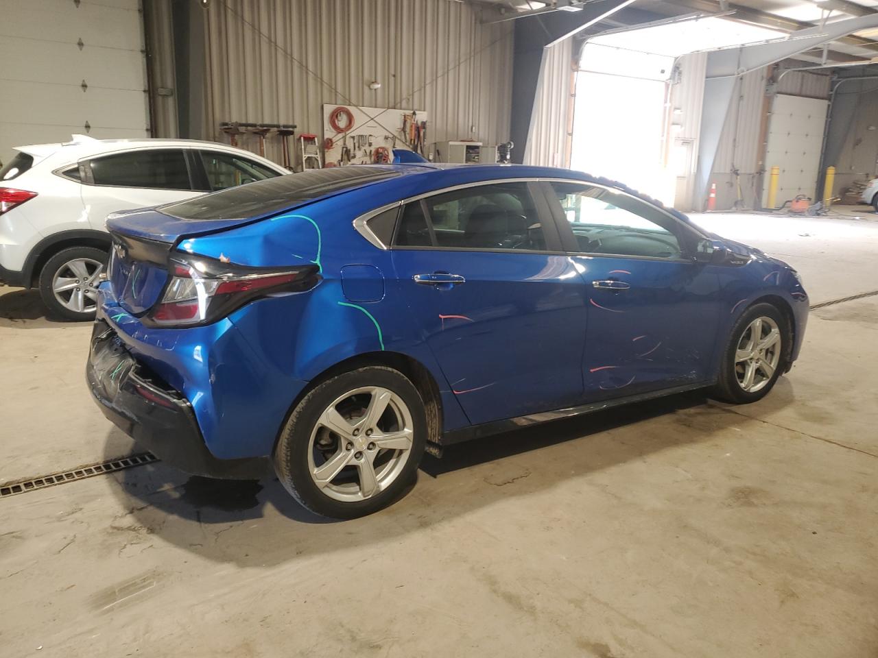 2017 Chevrolet Volt - Image 3