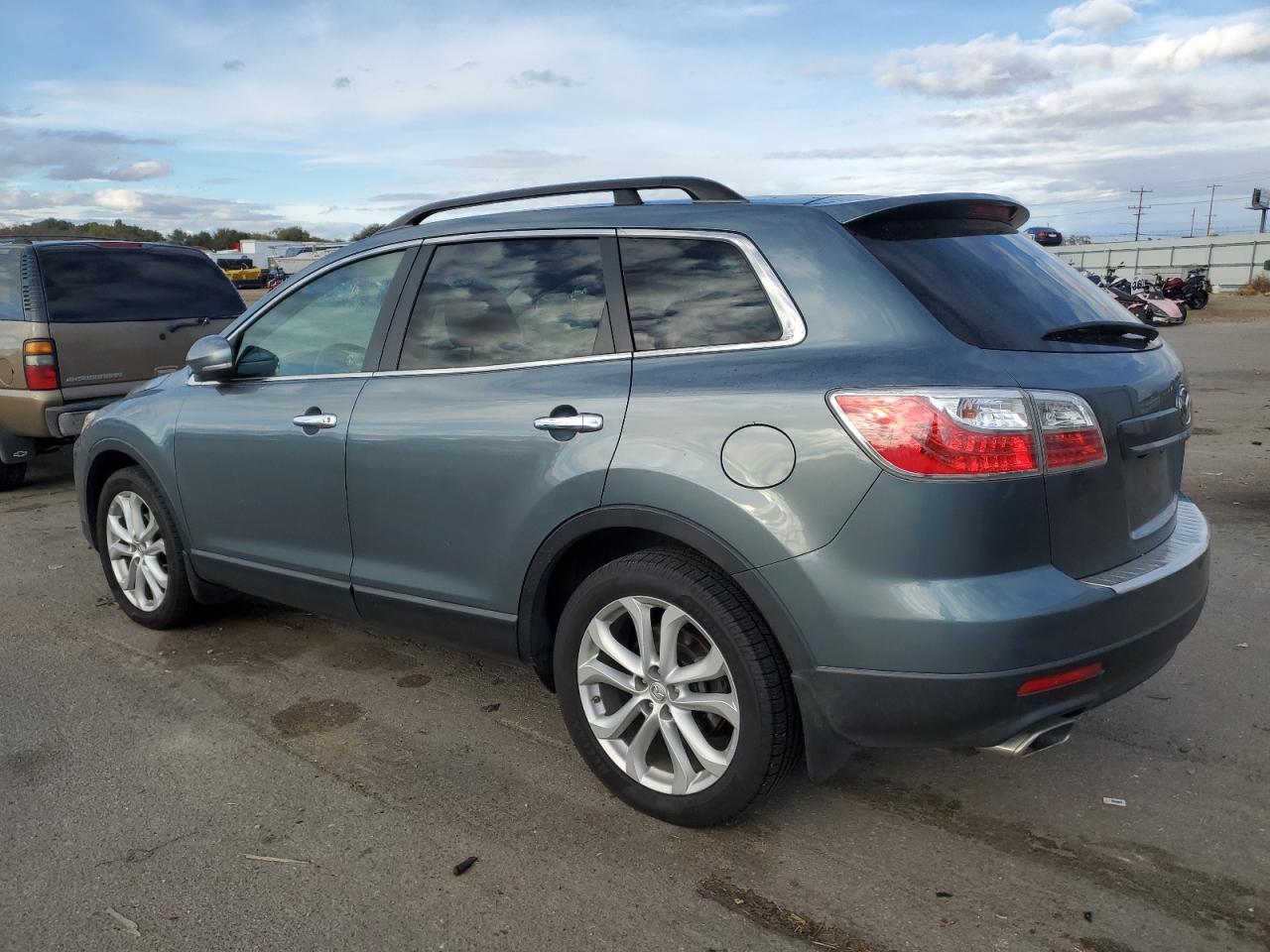 2011 Mazda CX-9 - Image 2