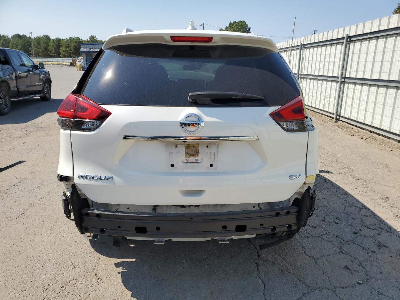 JN8AT2MT2KW262859 2019 Nissan Rogue S