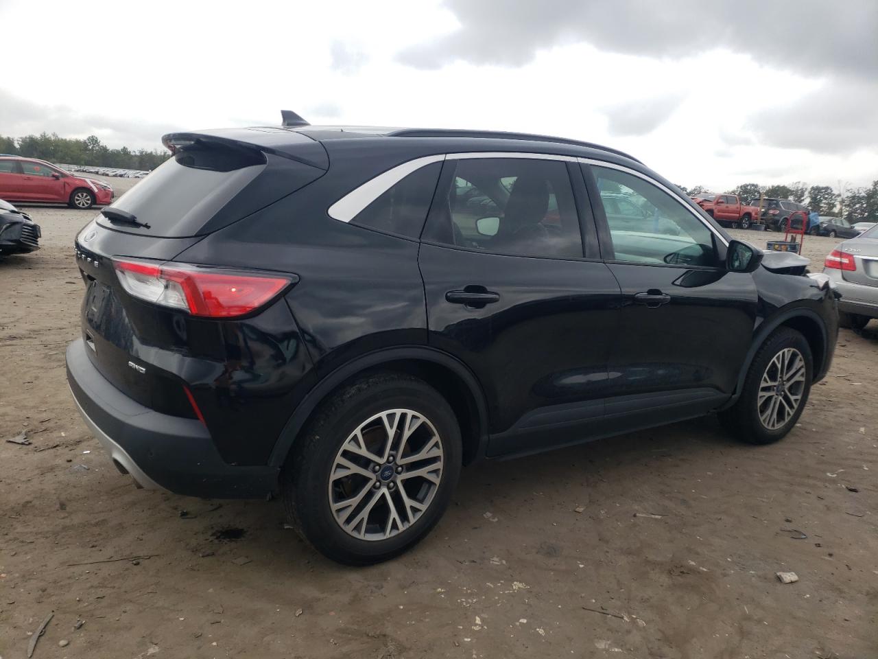 2021 Ford Escape - Image 3