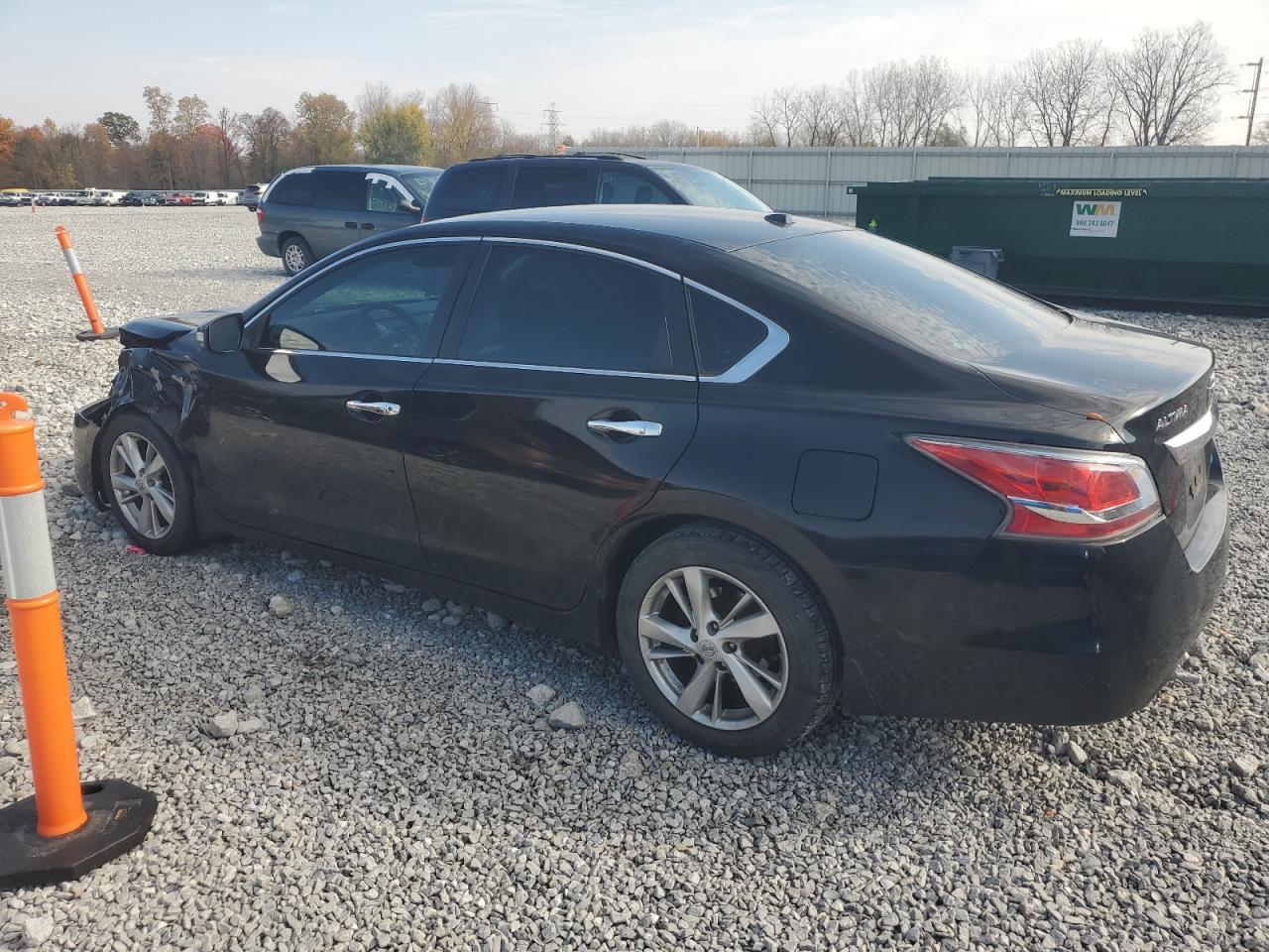 2014 Nissan Altima - Image 2