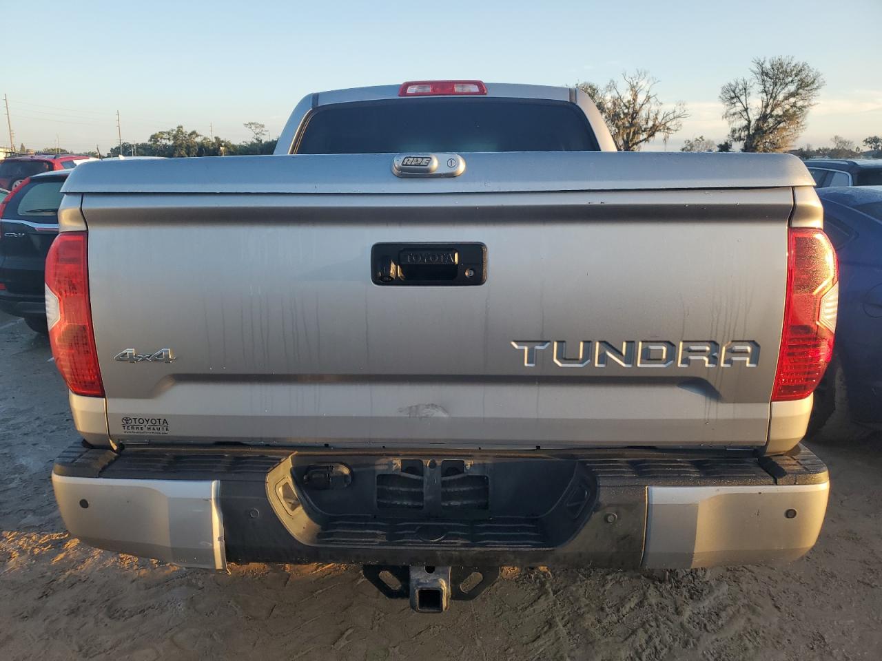 5TFHW5F18EX330563 2014 Toyota Tundra Crewmax Limited