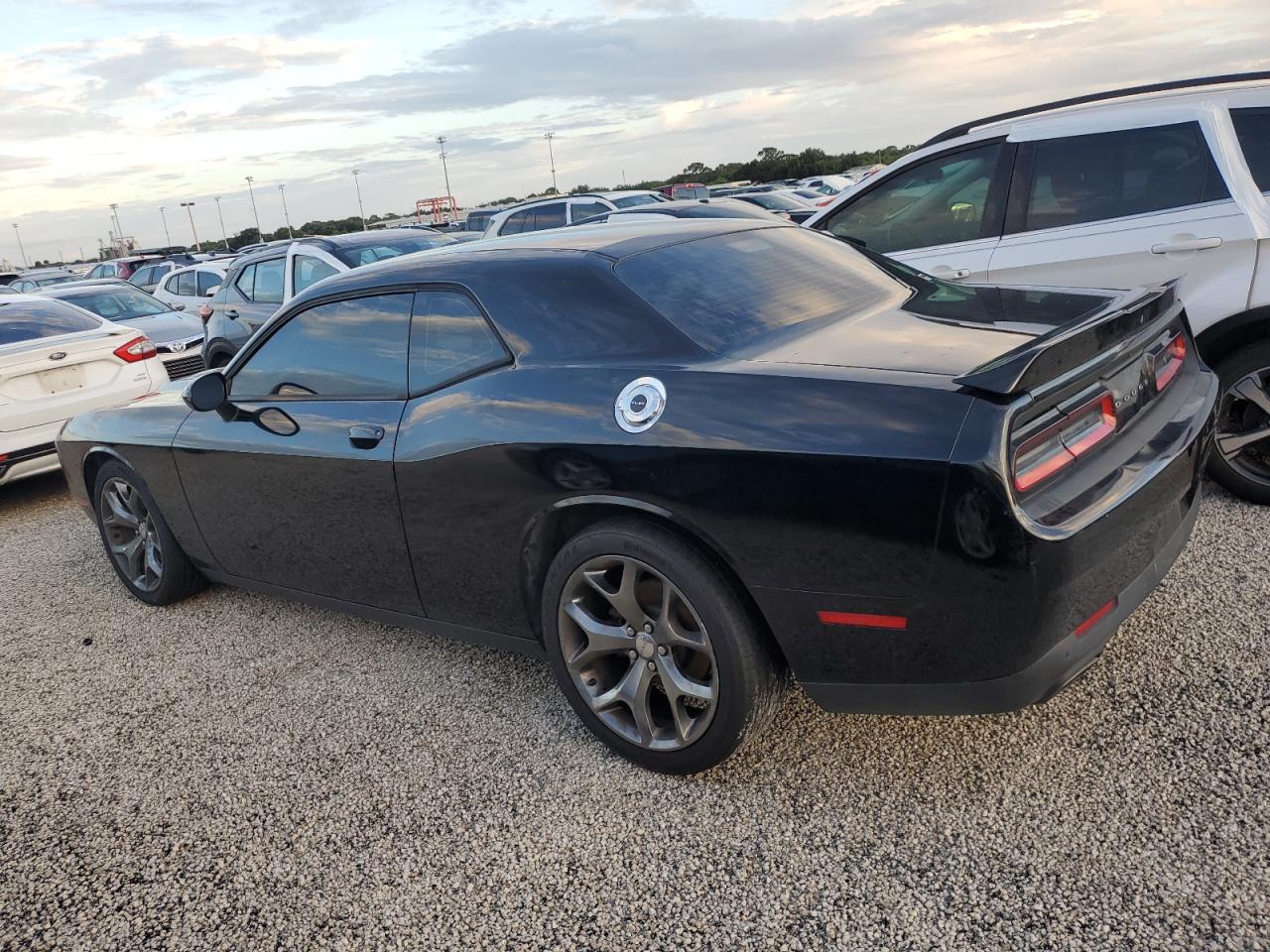 2016 Dodge Challenger - Image 2
