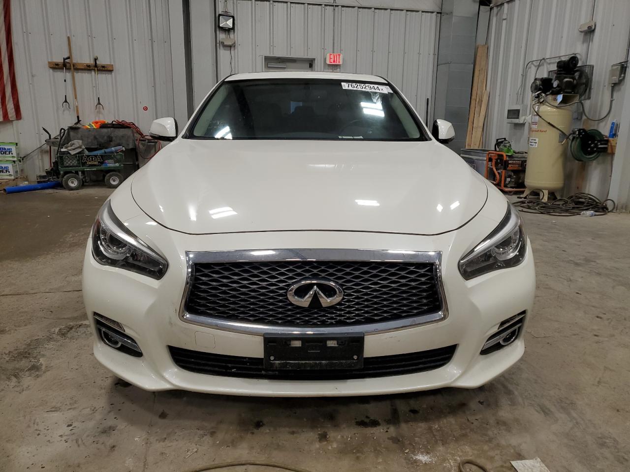 2016 Infiniti Q50 Premium VIN: JN1EV7ARXGM343188 Lot: 76252944