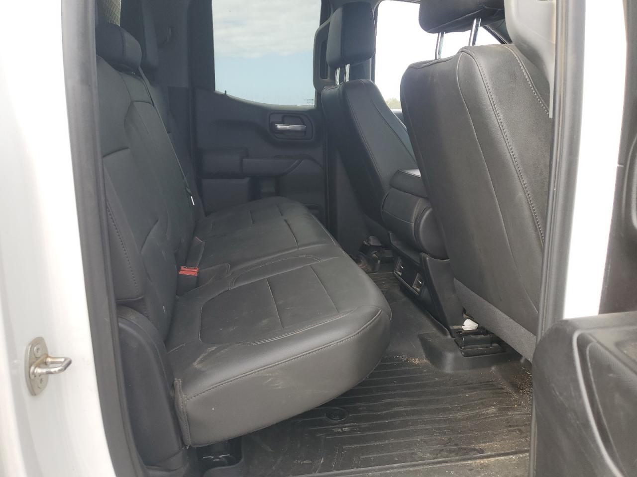 2021 Chevrolet Silverado - Image 10