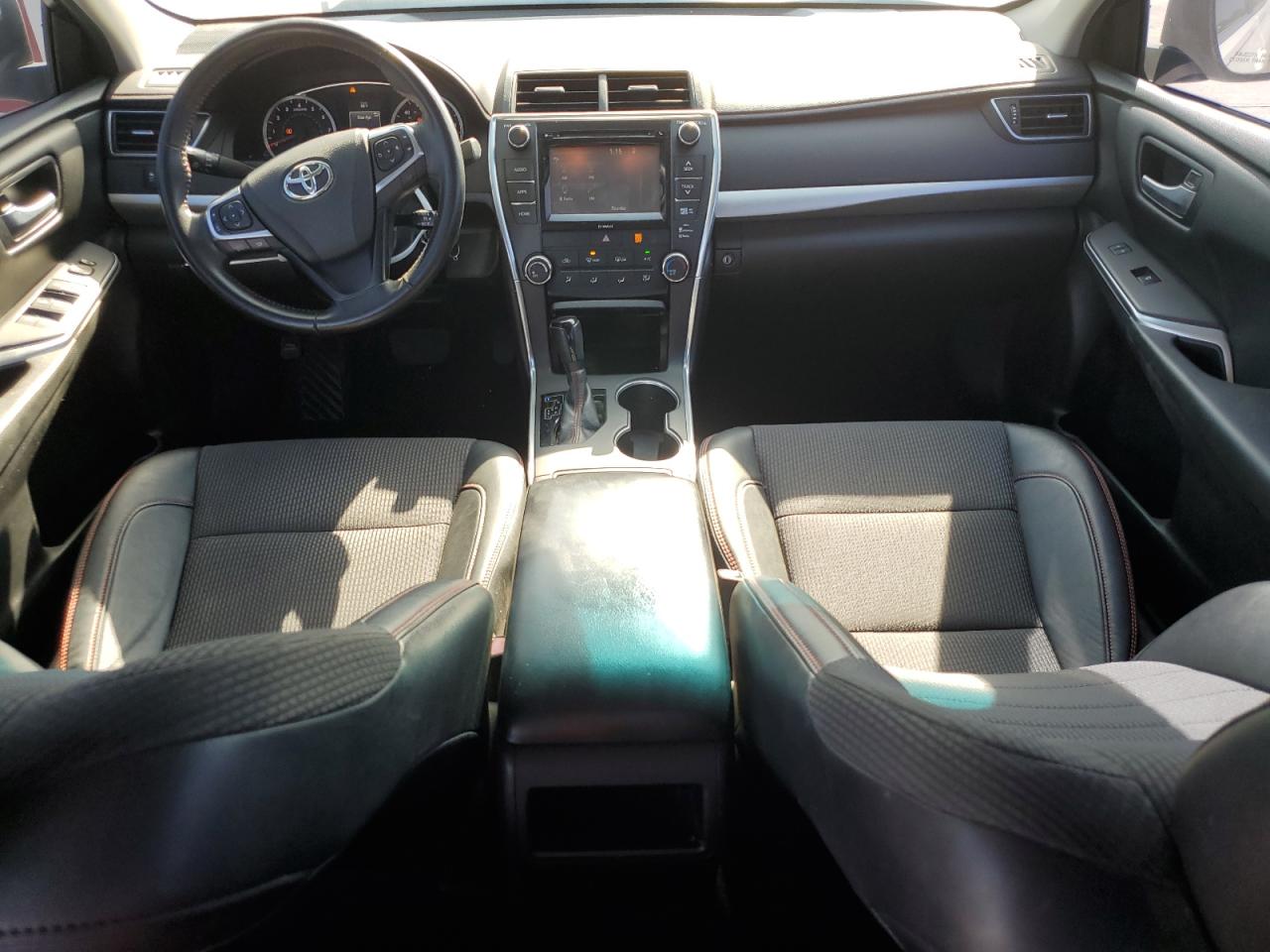 2016 Toyota Camry Le VIN: 4T1BF1FK4GU120226 Lot: 77479154