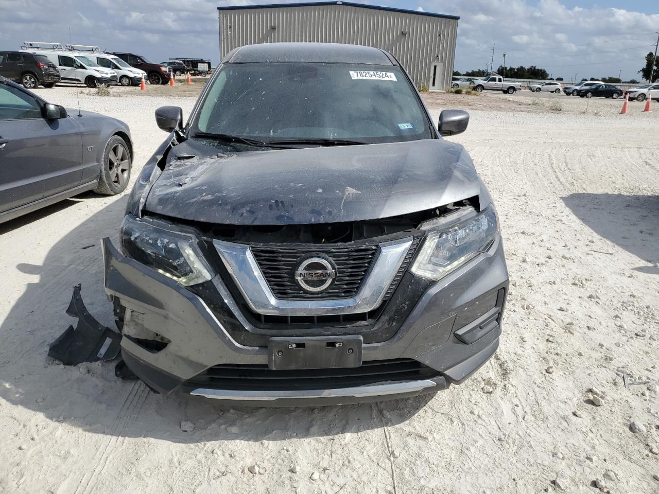 2020 Nissan Rogue - Image 5