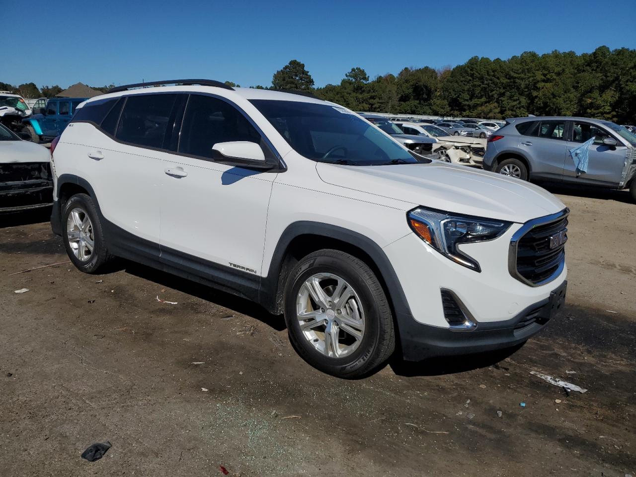 VIN 3GKALMEV5KL137582 2019 GMC TERRAIN no.4