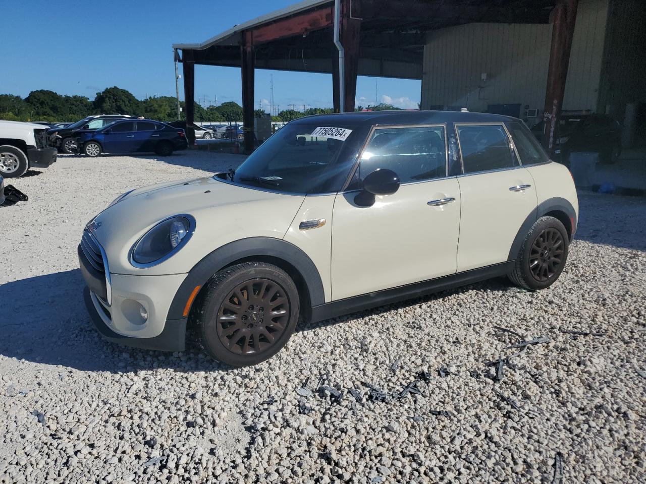 2019 MINI Cooper - Image 1