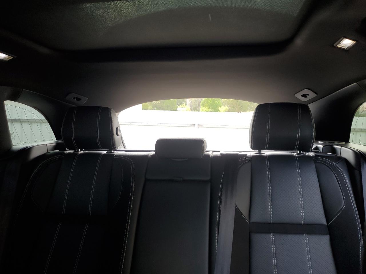 2018 Land Rover Range Rover - Image 10