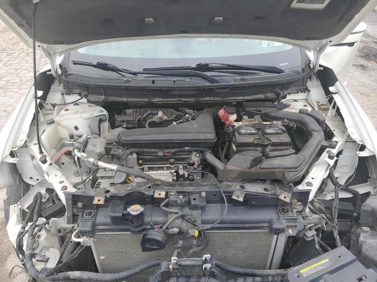2017 Nissan Rogue - Image 12