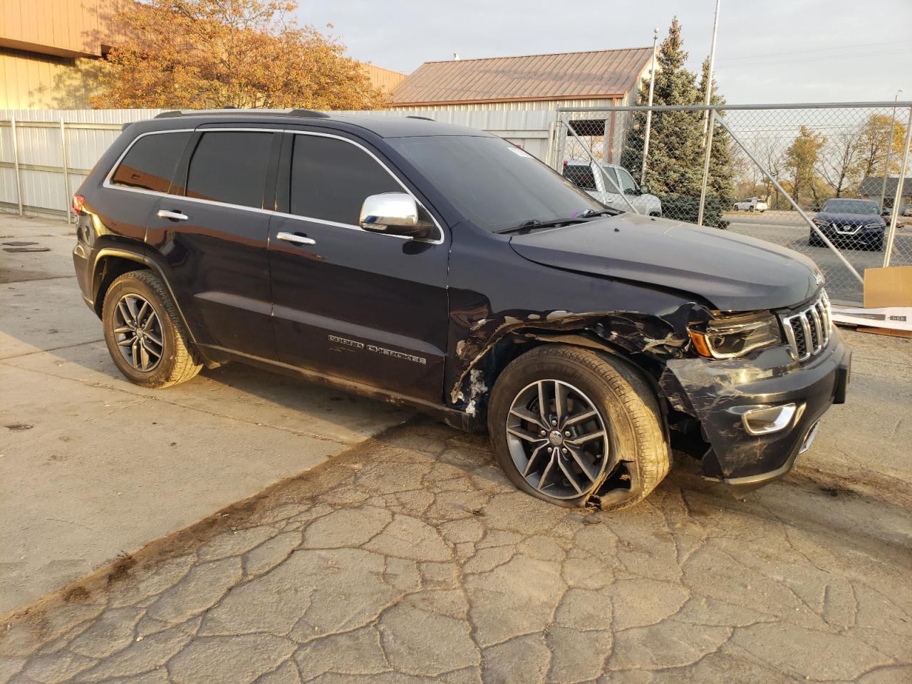 2018 Jeep Grand Cherokee - Image 4