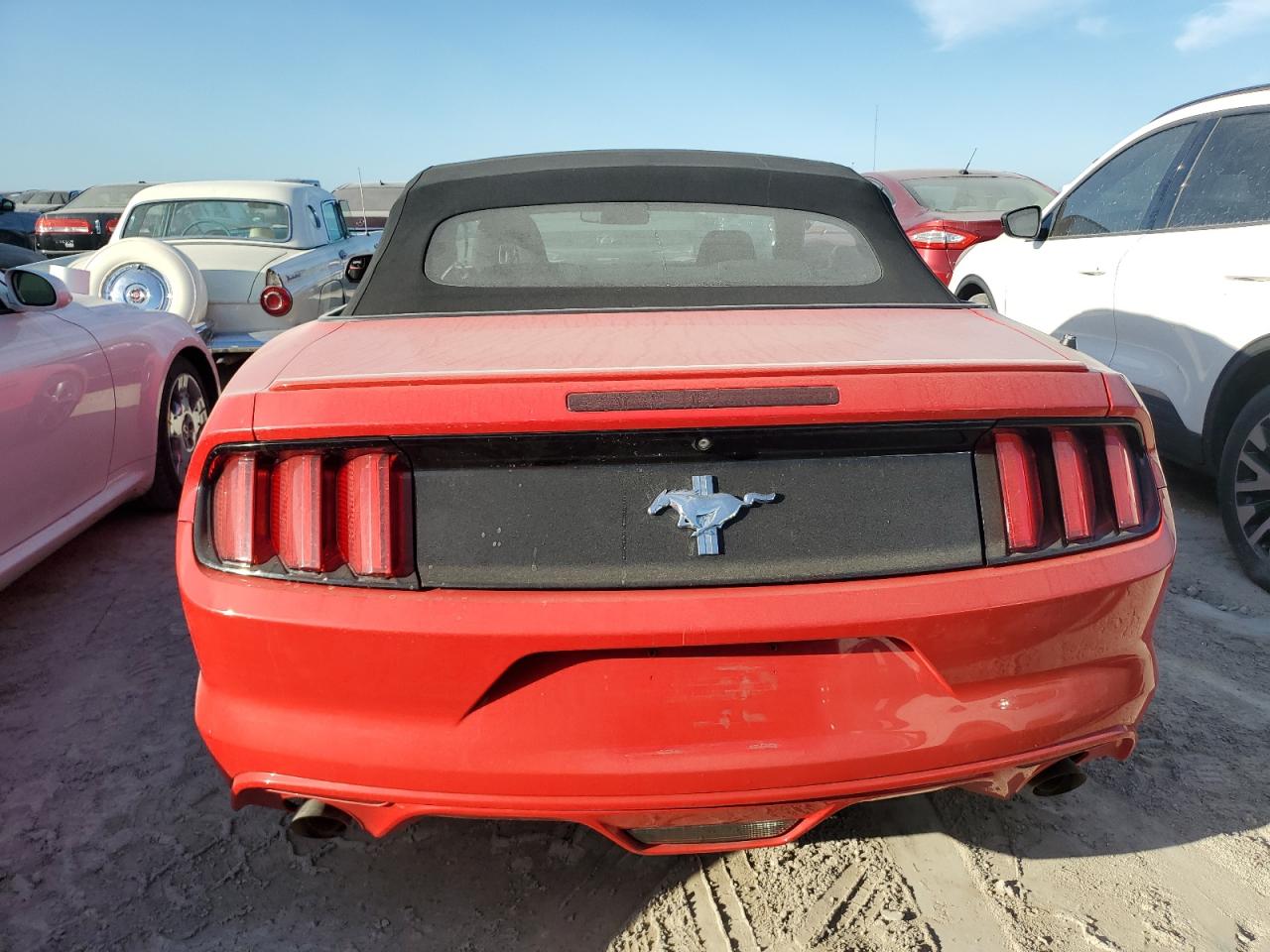 2015 Ford Mustang VIN: 1FATP8EM4F5333371 Lot: 74935724