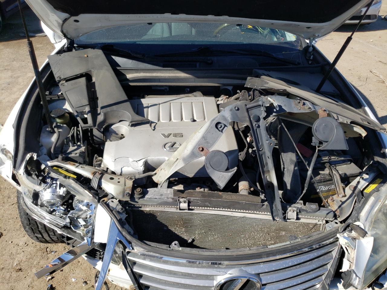 2010 Lexus ES - Image 11