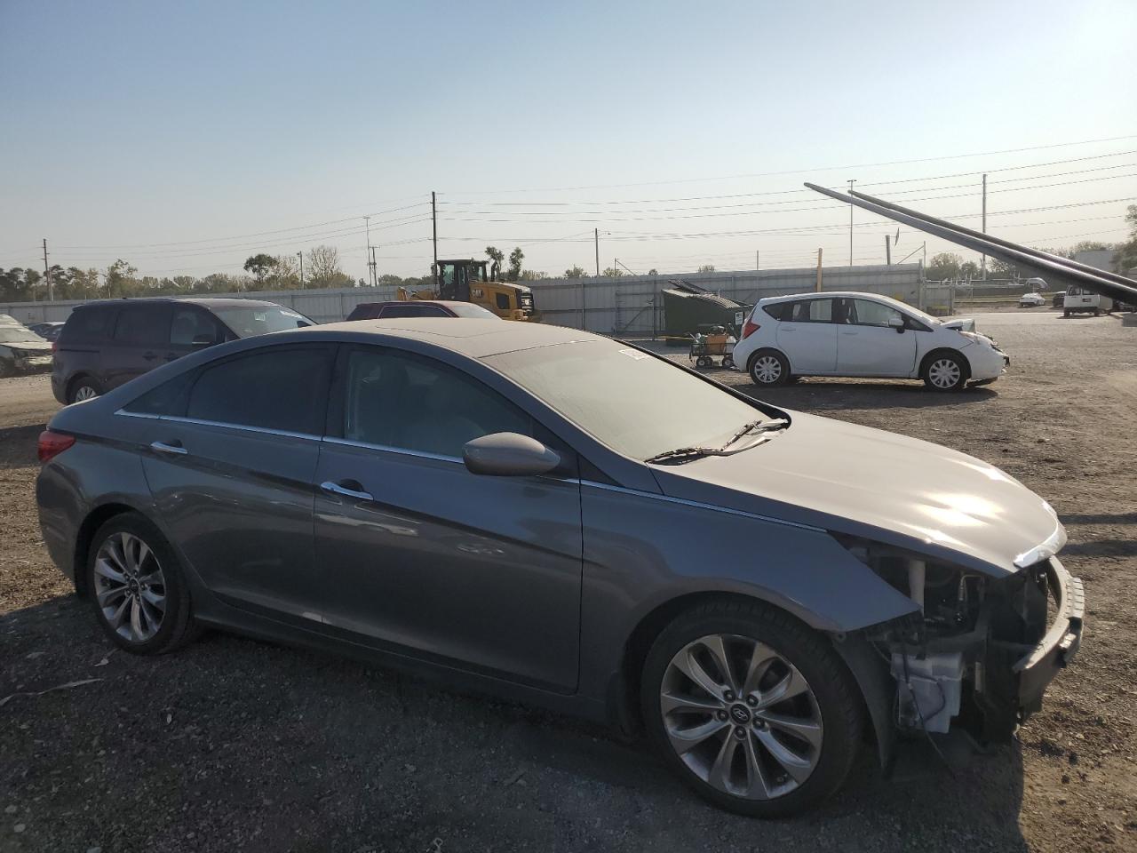 2011 Hyundai Sonata - Image 4