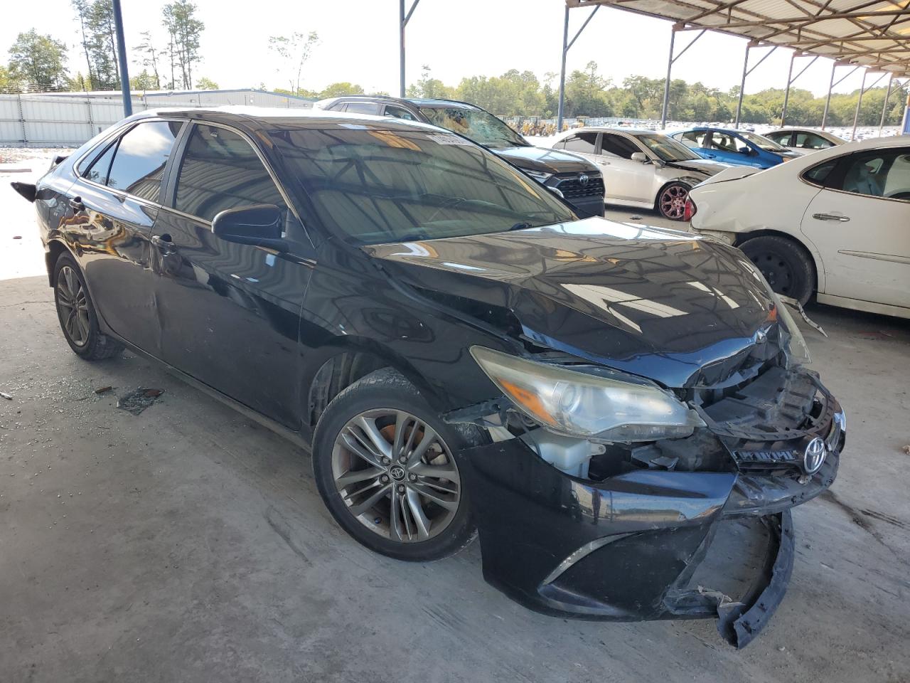 VIN 4T1BF1FK5FU114272 2015 TOYOTA CAMRY no.4