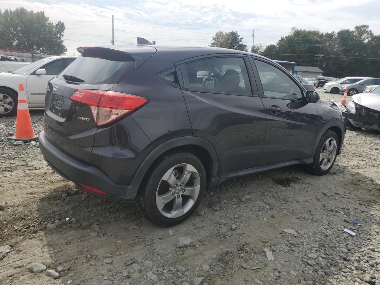 3CZRU6H3XJG700578 2018 Honda Hr-V Lx