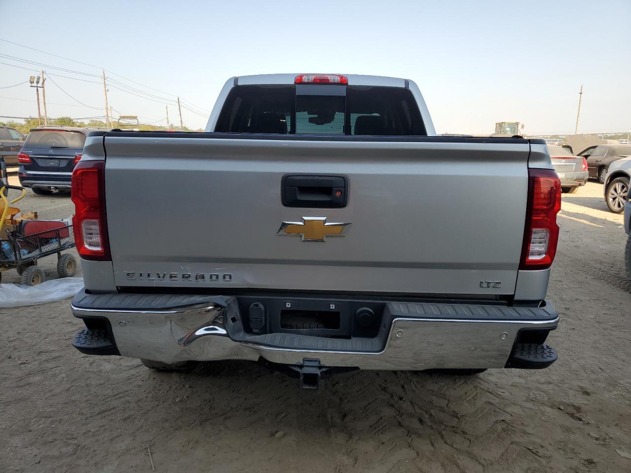 2018 Chevrolet Silverado - Image 6