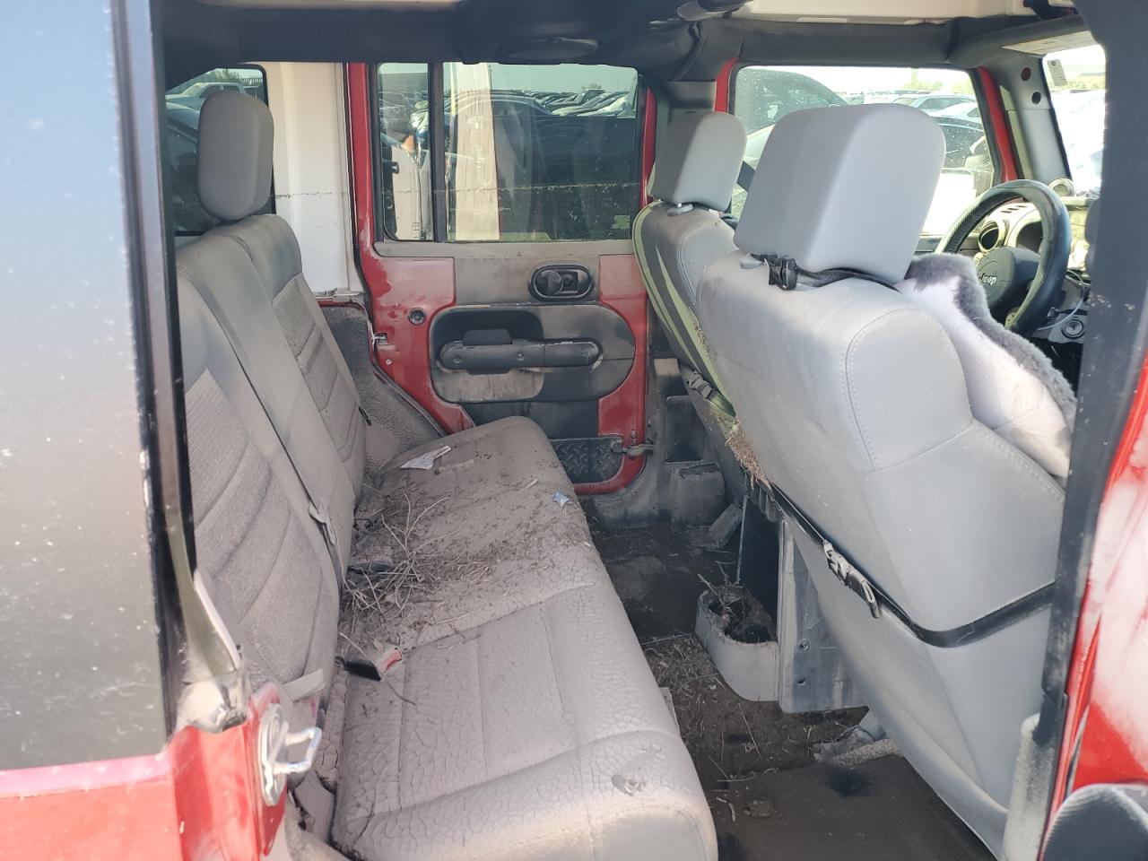 2010 Jeep Wrangler - Image 11