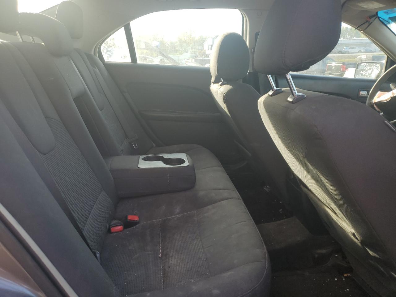 2012 Ford Fusion Se VIN: 3FAHP0HA2CR327182 Lot: 75814894