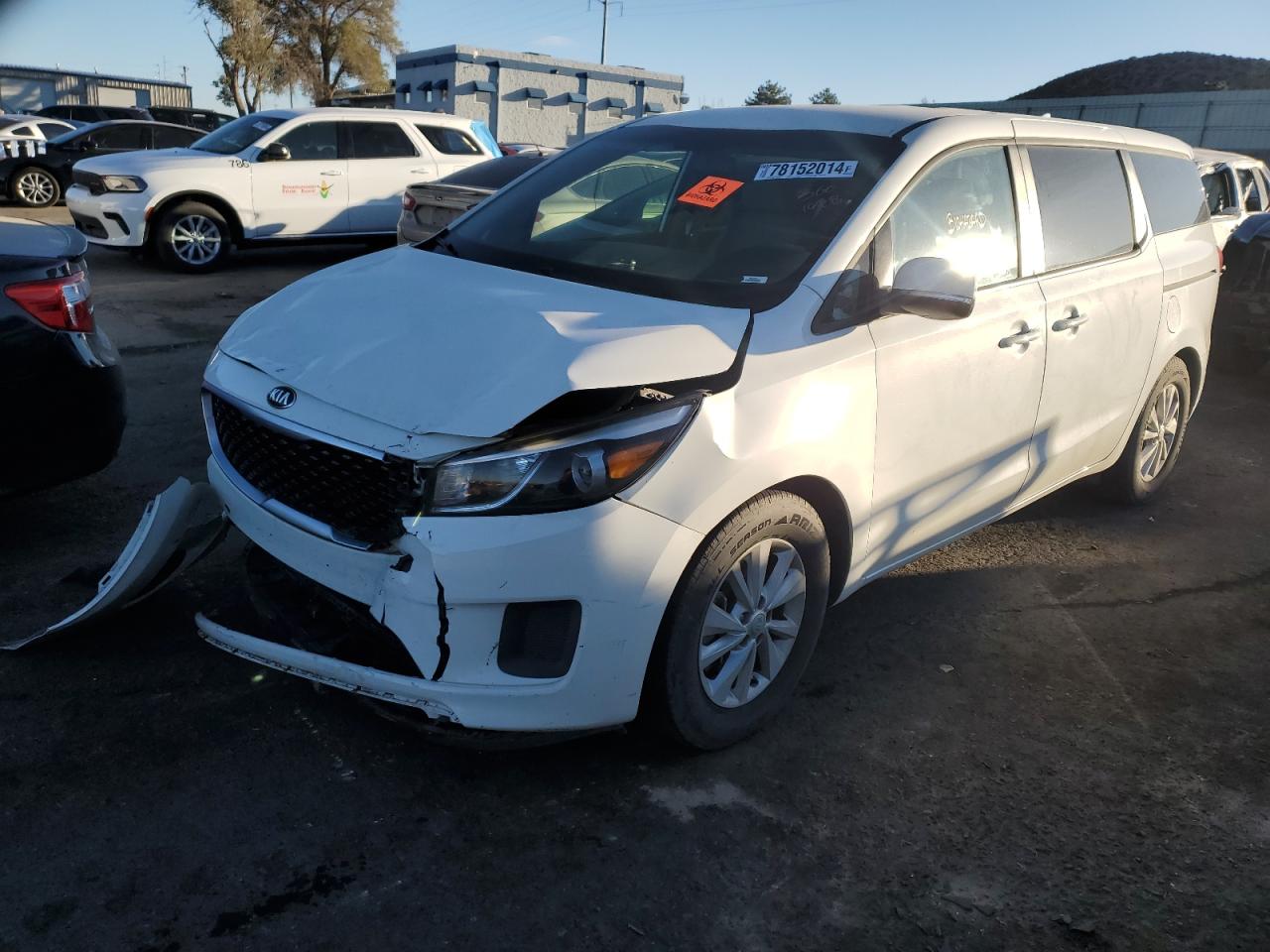 2017 Kia Sedona - Image 1