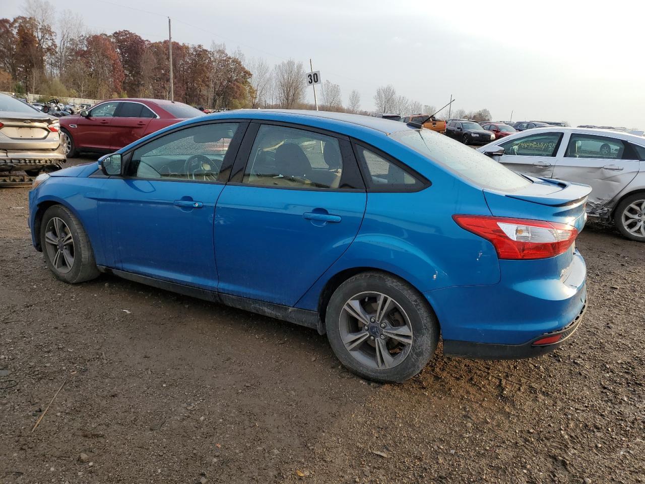 VIN 1FADP3F23EL270245 2014 FORD FOCUS no.2