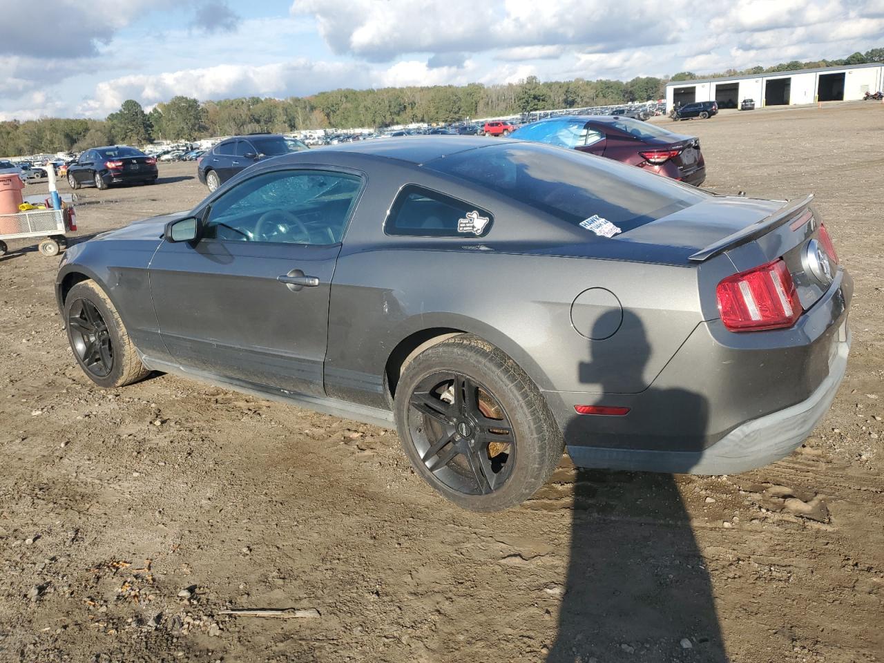2010 Ford Mustang - Image 2