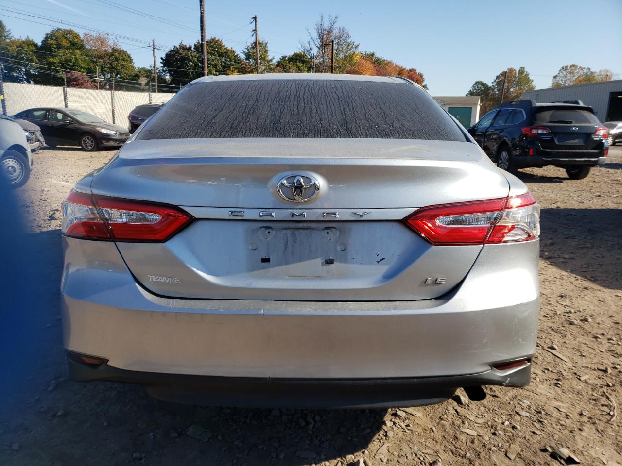 4T1B11HK6JU066379 2018 Toyota Camry L