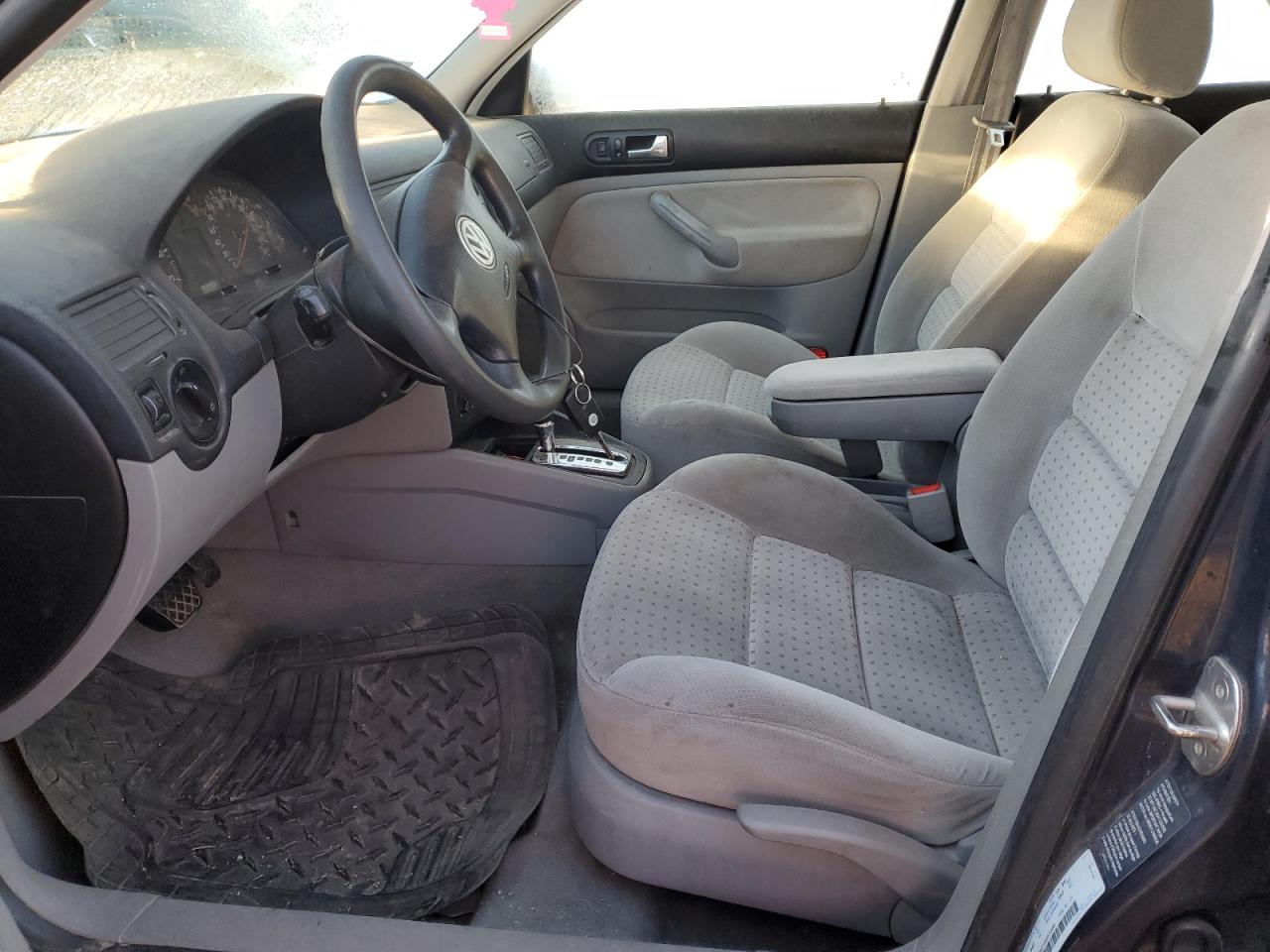 2000 Volkswagen Jetta Gls VIN: 3VWSA29M7YM057356 Lot: 76960844