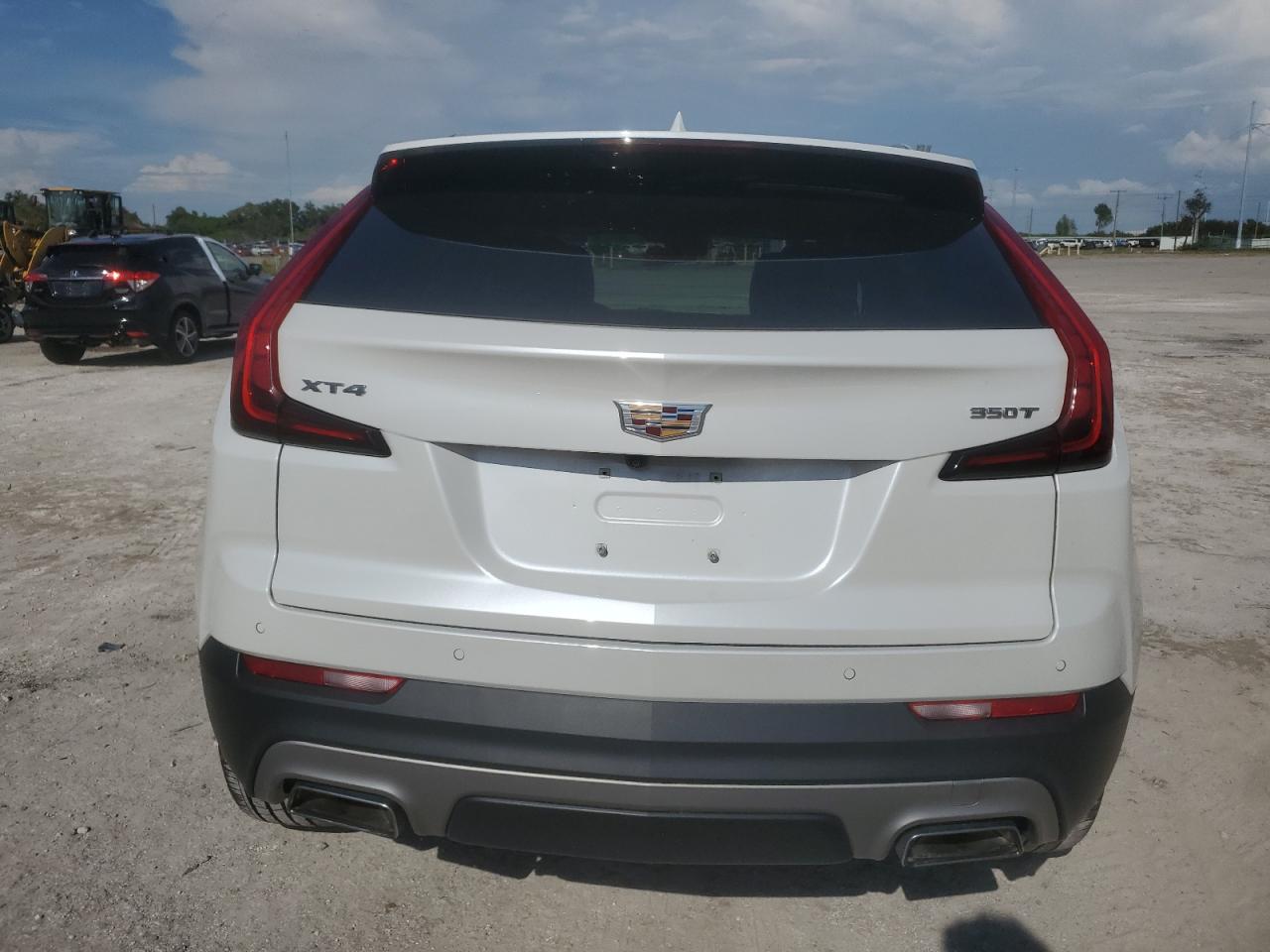 2020 Cadillac Xt4 Premium Luxury VIN: 1GYFZCR40LF146899 Lot: 74070344