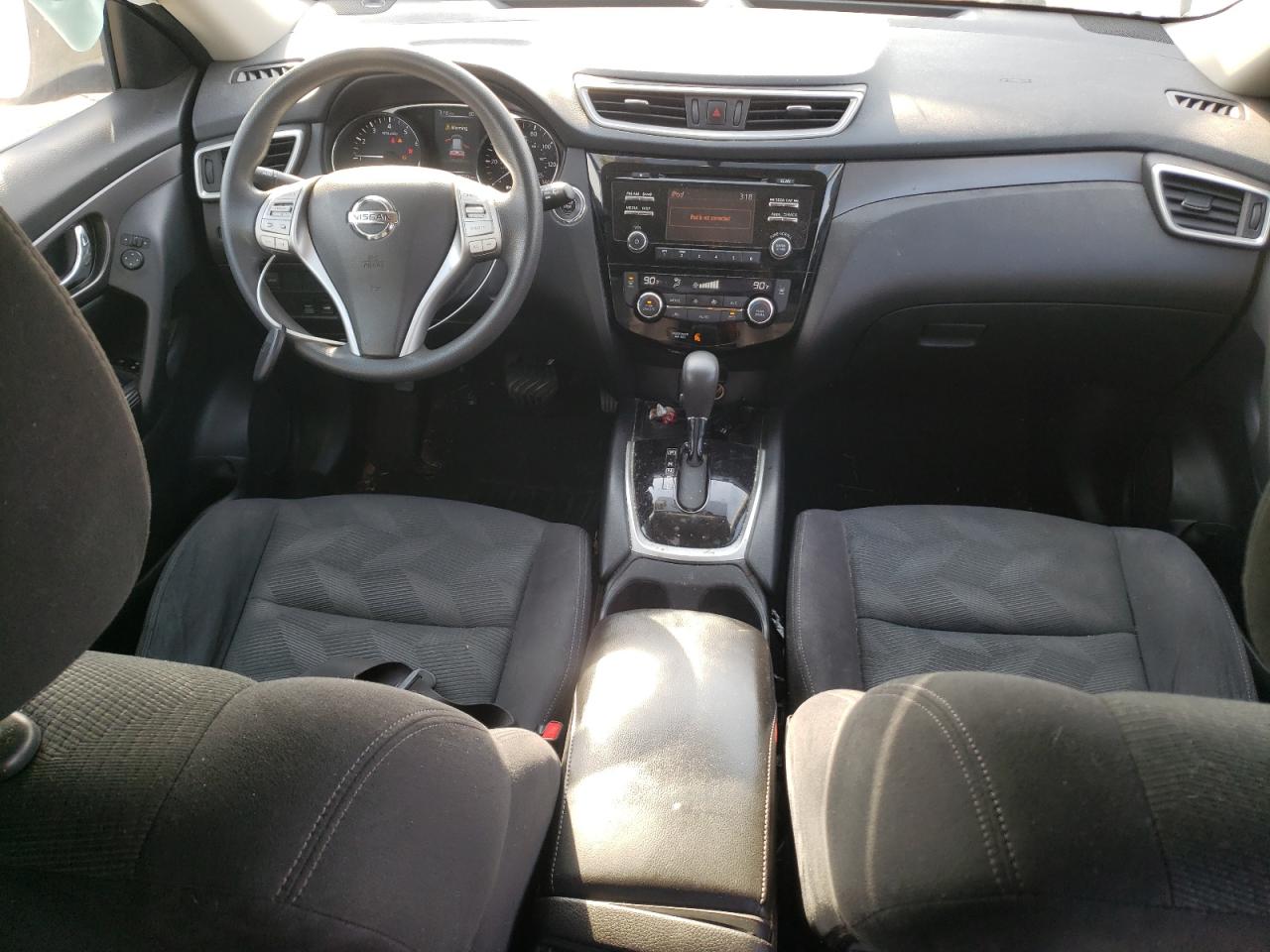 2016 Nissan Rogue - Image 8