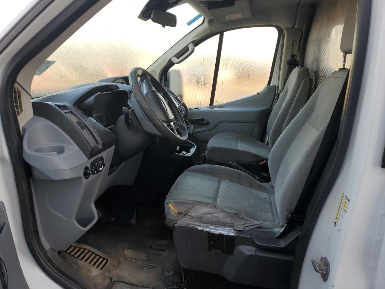 1FBZX2ZM2KKA40032 2019 Ford Transit T-350