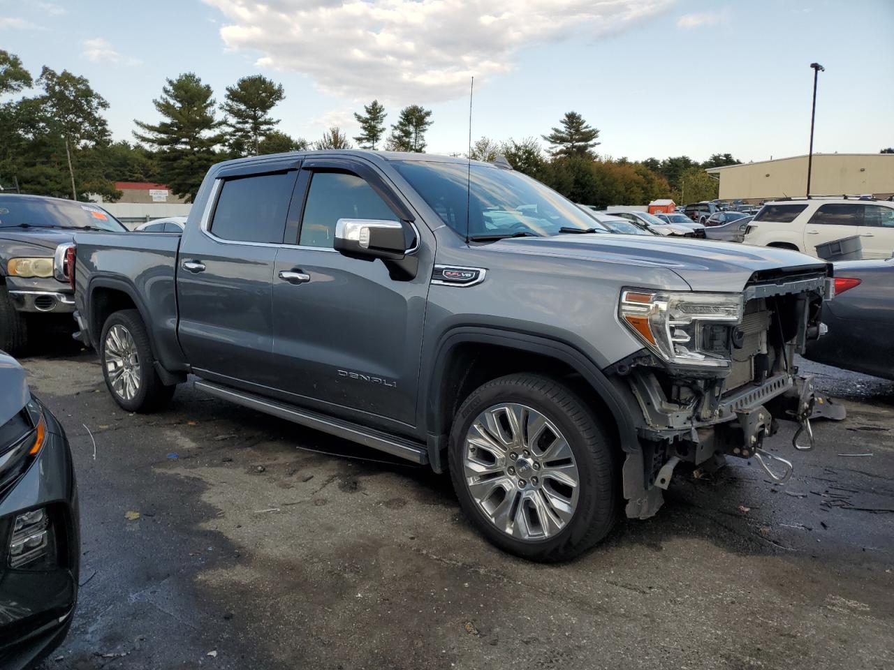 2020 GMC Sierra - Image 4