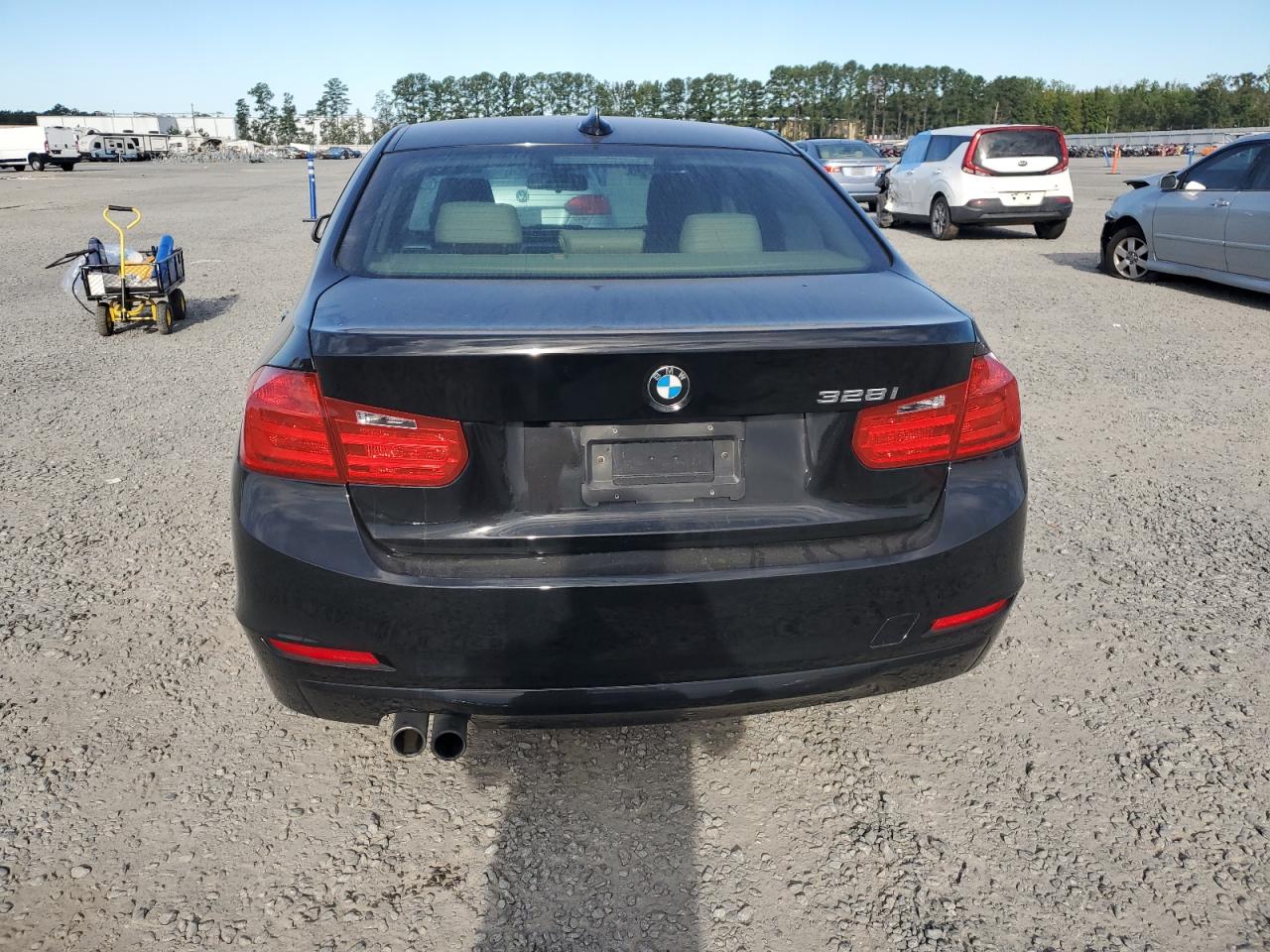 WBA3A5C55DF357124 2013 BMW 328 I