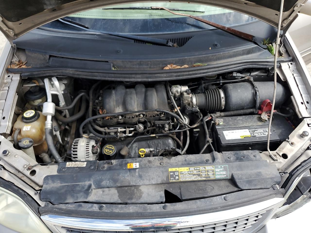 2003 Ford Windstar - Image 12