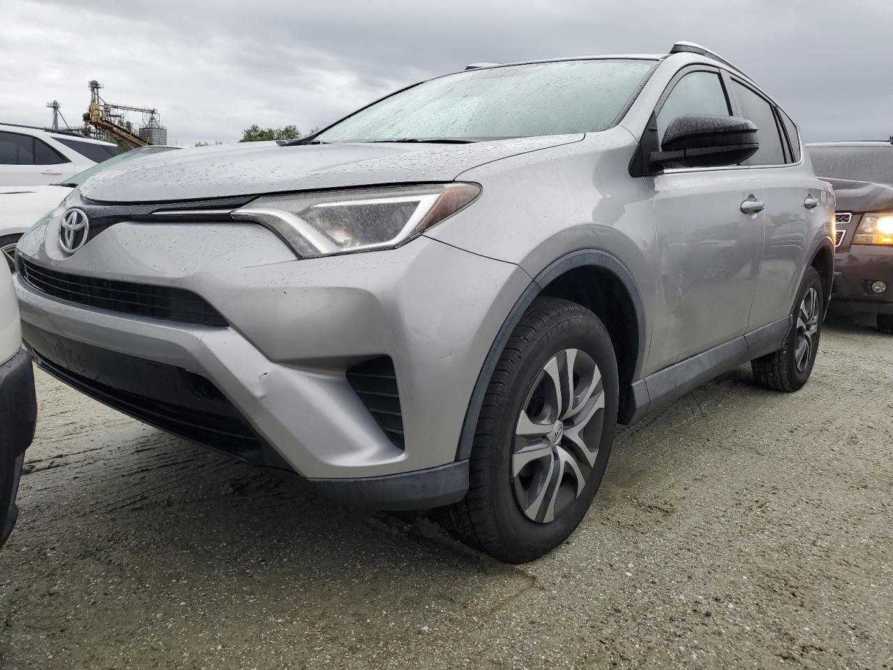 2T3ZFREV3GW274247 2016 TOYOTA RAV 4 - Image 1