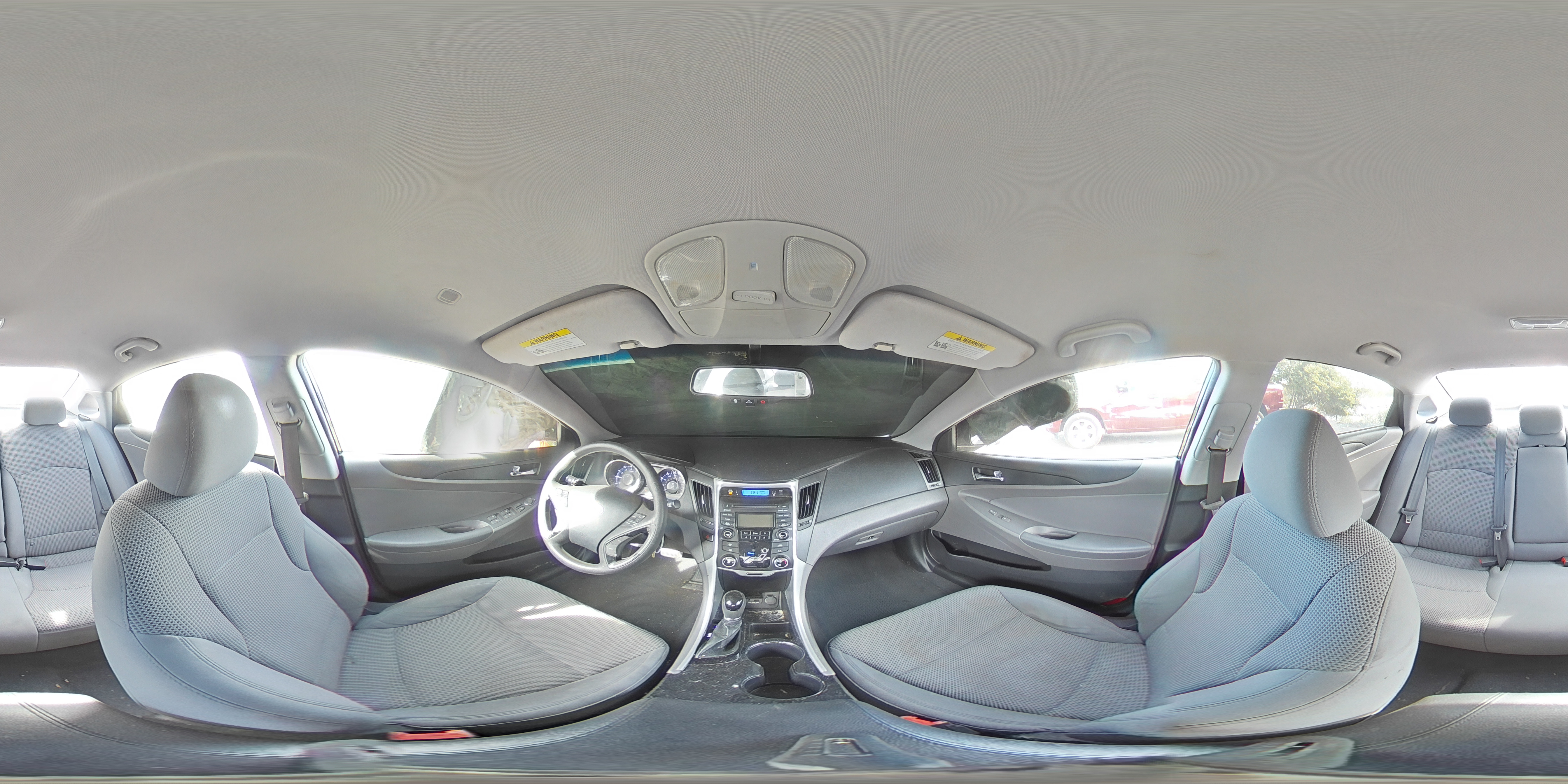 2012 Hyundai Sonata - Image 12