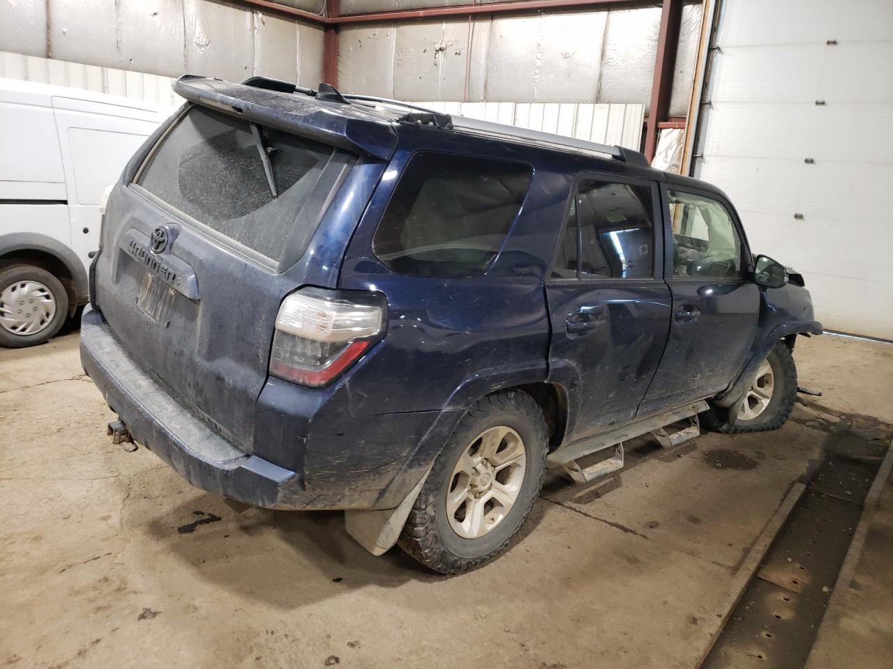 2020 Toyota 4Runner - Image 3