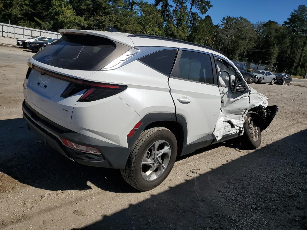 2022 Hyundai Tucson - Image 3