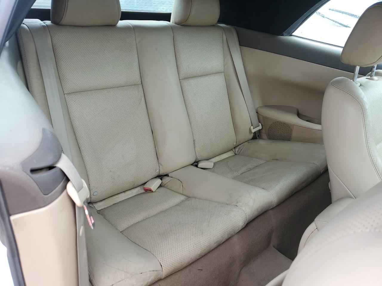 2004 Toyota Camry Solara - Image 10