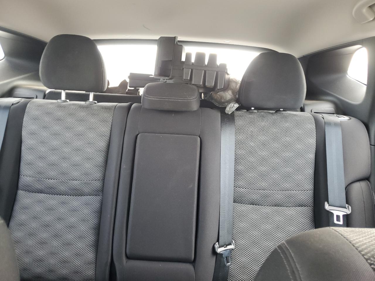 2020 Nissan Rogue - Image 10